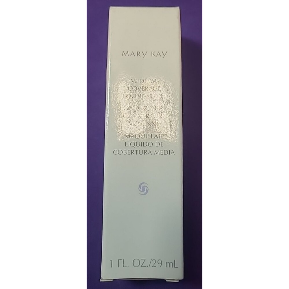 Mary Kay Medium Coverage Foundation Ivory 104 Pink Cap 355100 New 1 Fl. Oz. NOS